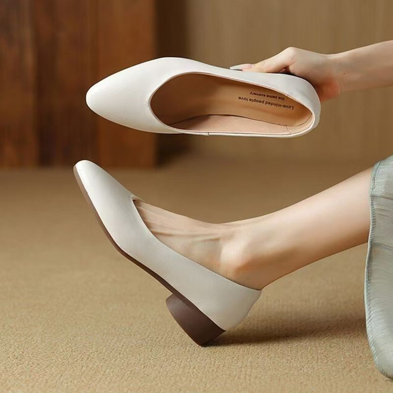 Genuine Flat For Women 2025 New Autumn Mom Pointed Toe Work Single Shoes Soft Leather Fairy Gentle Style_vogvips.com