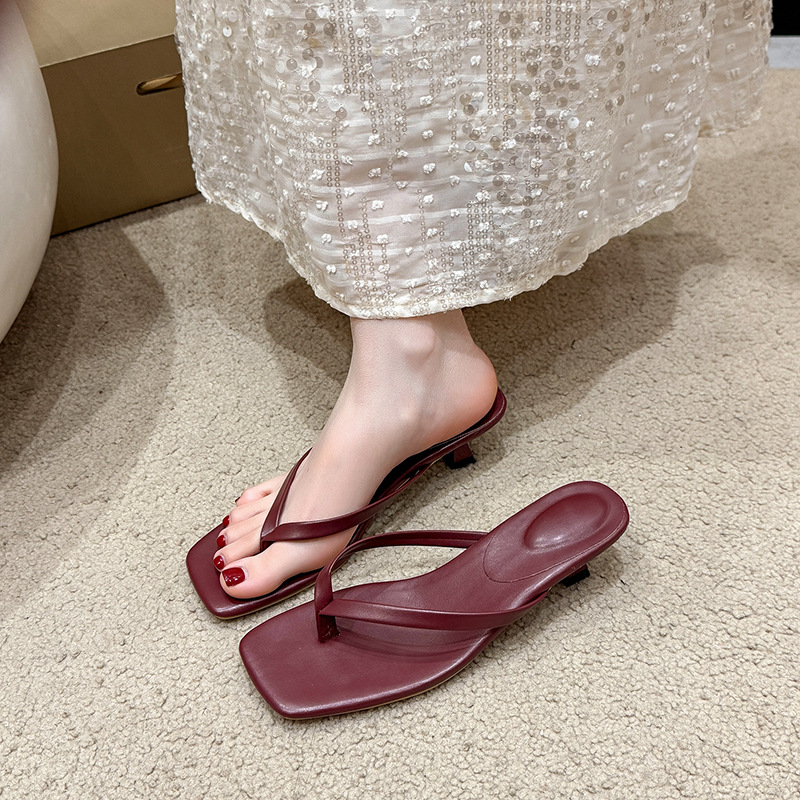 Square-toed Flip-flop Casual Beach For Women, 2025 Summer New European And American Foreign Trade Style, Thin-heeled_vogvips.com
