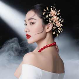 欧美精致手工陶瓷玫瑰花插梳新娘发饰小清新珍珠新娘婚纱饰品配饰