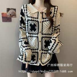 韩系v领设计感软糯小众针织衫女复古格纹花朵镂空钩花长袖上衣潮