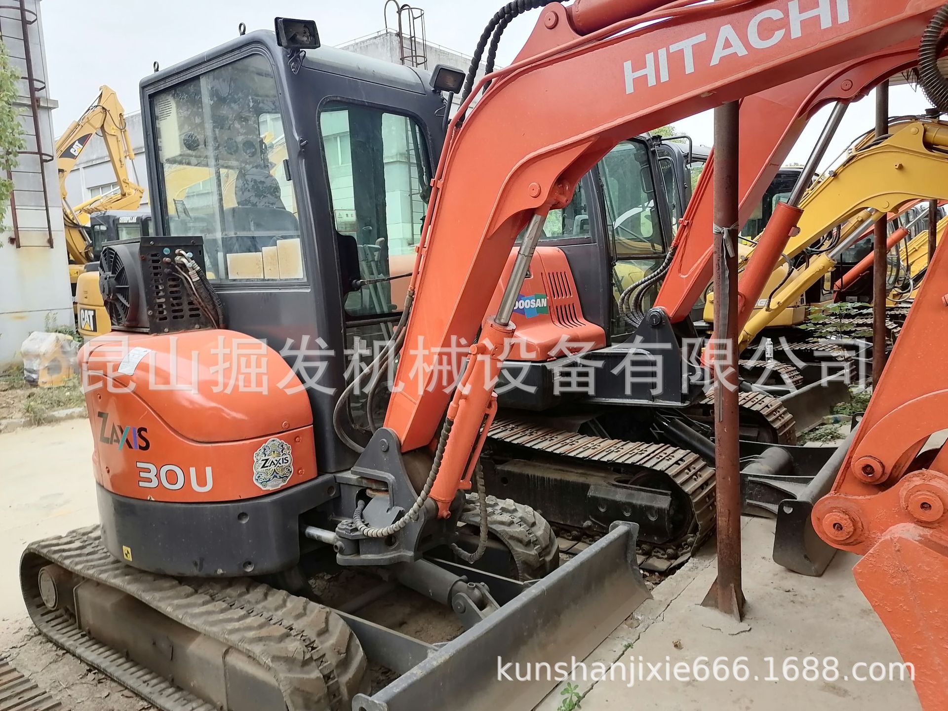 供应日立30无尾挖掘机