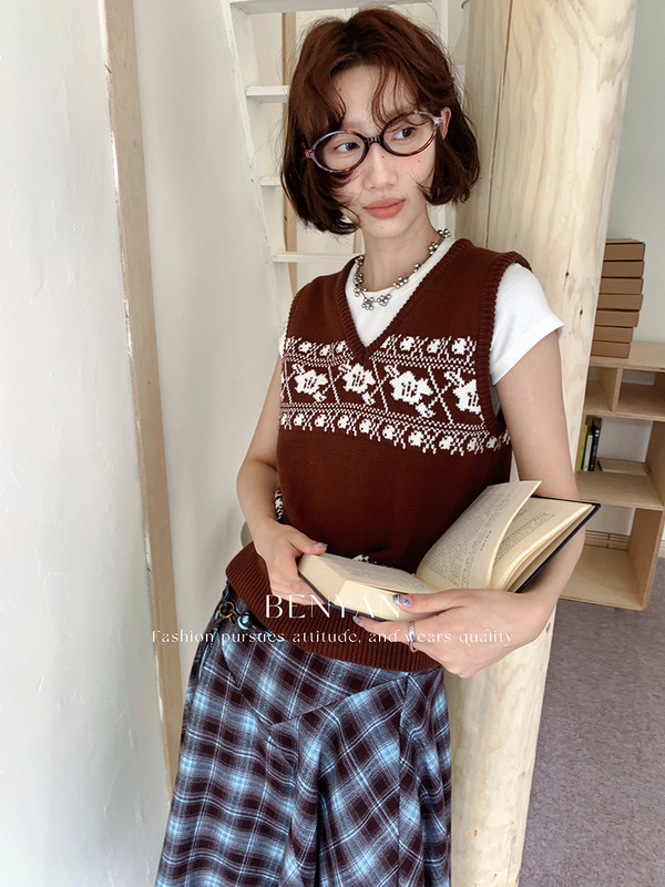 BENYAN本言 十三行法式温柔风提花v领无袖跌穿针织背心毛衣女3568|undefined