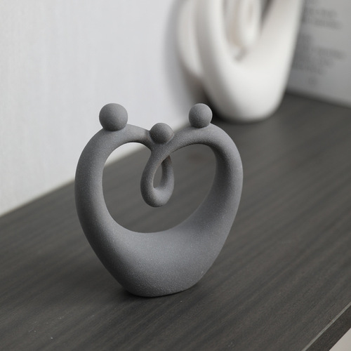 Ceramic family of three ornaments, home accessories, living room, TV cabinet, wine cabinet, entrance cabinet, decorations