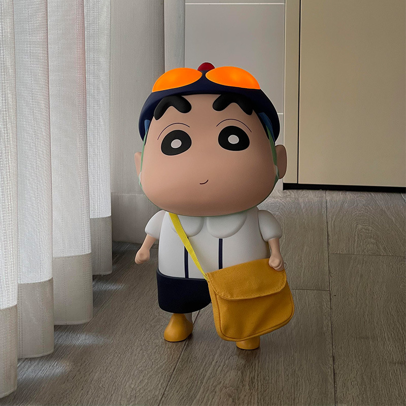 光る学生服、ちびぬいぐるみ、大型リュックサック、クレヨンしんちゃん周辺フィギュア、おしゃれな置物、常夜灯、誕生日プレゼント|undefined