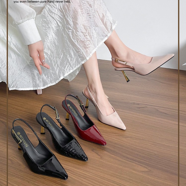 Verano nuevo estilo temperamento puntiagudo rojo vino sandalias de tacón alto moda femenina Baotou sexy charol trasero tacones altos vacíos