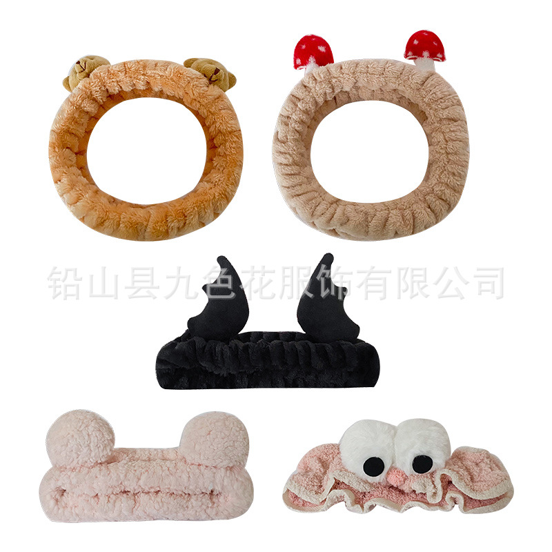 Muñeca coreana de dibujos animados personalizada correa de pelo para mujeres lavar la cara correa de pelo regalos personalizados oso correa de pelo fabricantes de toques