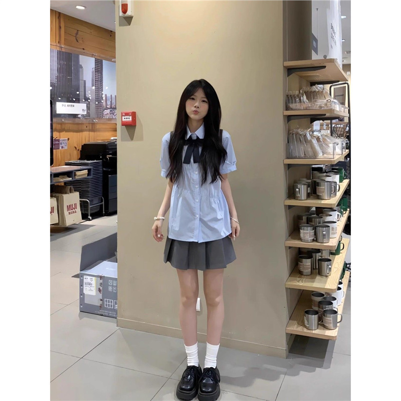 2025 Sweet Summer Blue New Short Sleeve Loose suit Shirt Design Doll Pleated Skirt Academy