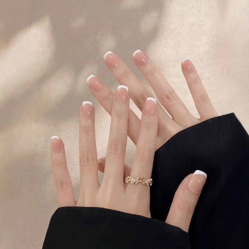 Ice-Clear Nude White French Short Nails, Cross-Border Hot-Selling Wearable Nails, Fake Nails, Nail Tips That Enhance Whiteness, Versatile and High-End Ice-Clear Nude White French Short Nails, Cross-Border Hot-Selling Wearable Nails, Fake Nails, Nail Tips That Enhance Whiteness, Versatile and High-End