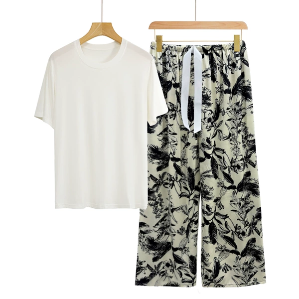 White+black leaves