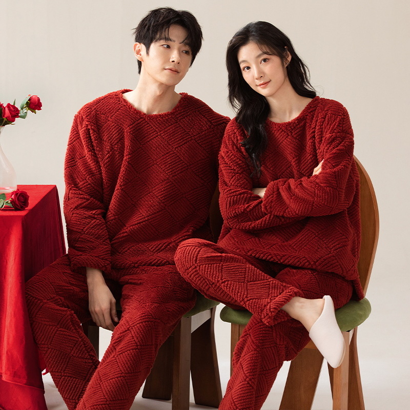 Pijamas de pareja roja engrosada coral polar Otoño e Invierno de las mujeres año de nacimiento boda festivo hombres de franela homewear