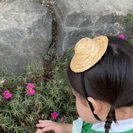 2024年亚马逊跨境新款手工编织宝宝儿童可爱草帽装饰帽子