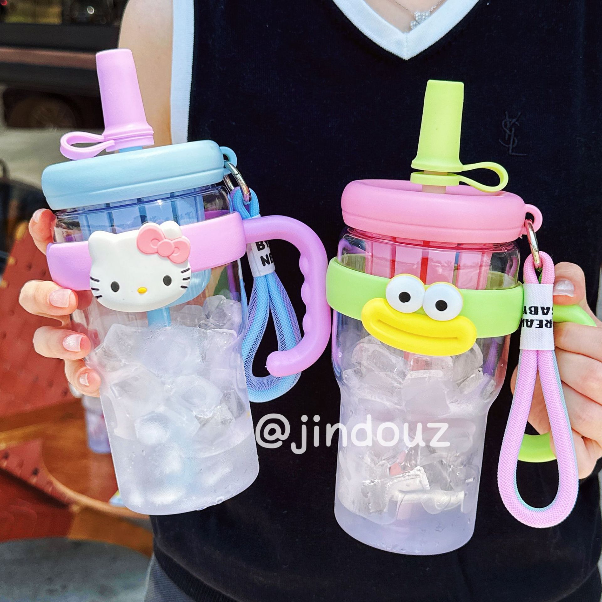 女生泡茶水杯夏天高颜值办公桌面吸管杯简约便携带滤网塑料杯子