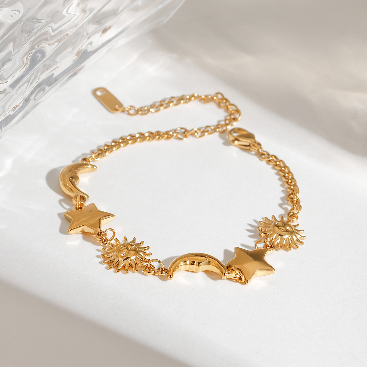 Wanxing Europa y los Estados Unidos 18K oro acero inoxidable estrellas luna playa vacaciones de verano y otoño viento DIY transfronterizo no desvanecer pulsera mujer