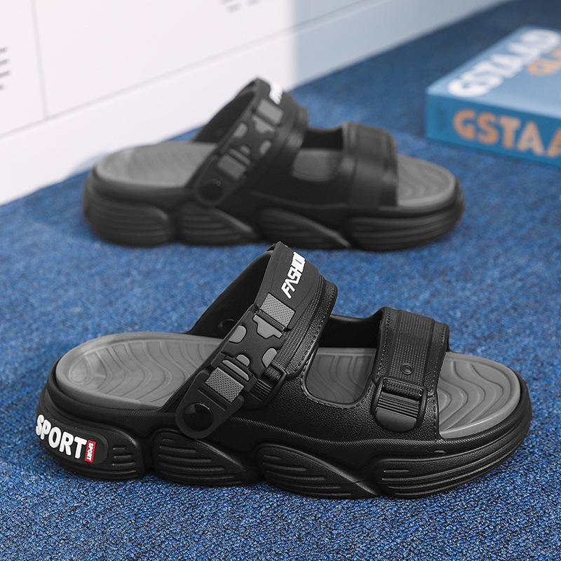 Sandalias para uso exterior de verano de los hombres 2025 nuevo estilo antideslizante y resistente al desgaste