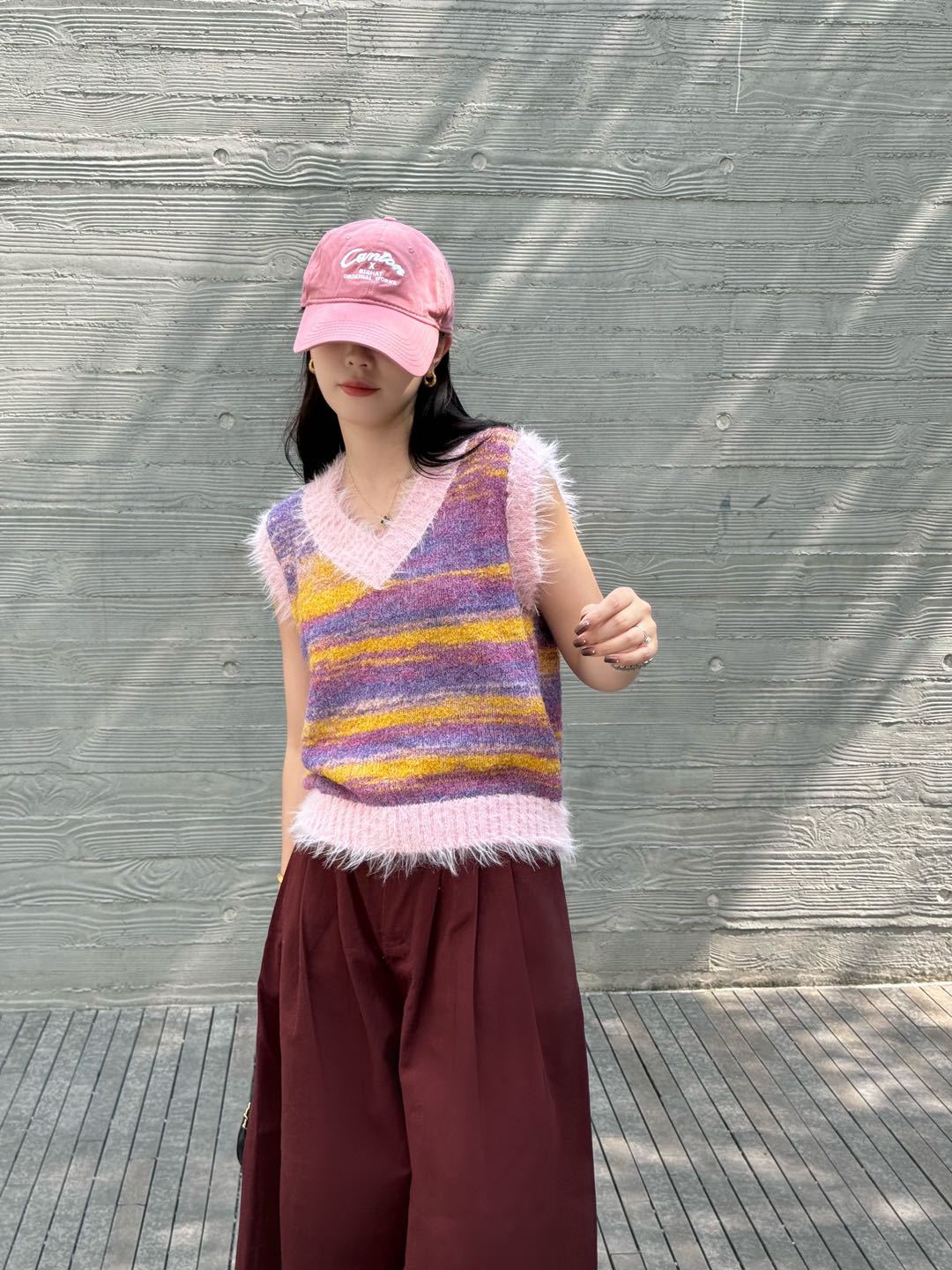 24 invierno Puyuan 2024 otoño y invierno nuevo diseño de rayas sueltas sensación de chaleco de punto suave glutinoso