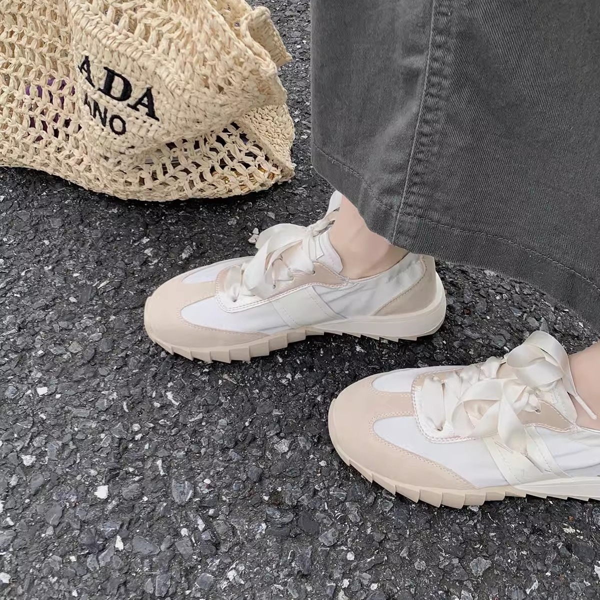 Spot versión de piel de vaca uva mamá mismo estilo ballet suela suave cinta de costura salvaje deportes Forrest zapatos casuales de mujer