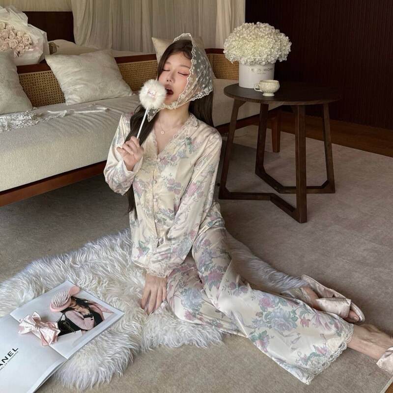 【Youranhua】2026 Summer New Long-Sleeve Long-Pants Rose Print Lace High-End Trendy Loungewear 【Youranhua】2026 Summer New Long-Sleeve Long-Pants Rose Print Lace High-End Trendy Loungewear