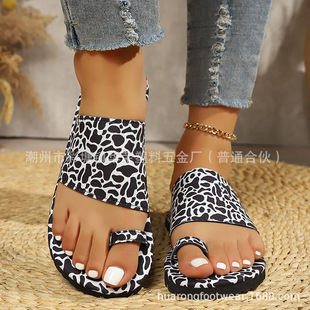 �羳؛Դ�W����ţ�y��ֺ����Ů��Ь���⴩�W�t�͹ű��y����ƽ��Ь
