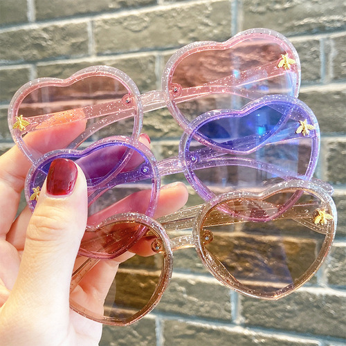 New Korean-style retro heart-shaped frame children's sunglasses with honeybee personality, Western and European fashion children's sunglasses, model 61033