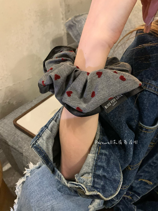 店主オススメ! 灰色の愛の髪輪は甘くて優しいです。|undefined