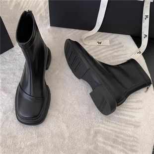 ���g��Ů��Ӣ���^�ٴ��R����Ůѥ�¿�2025�ﶬ�Р������ݶ�ѥ
