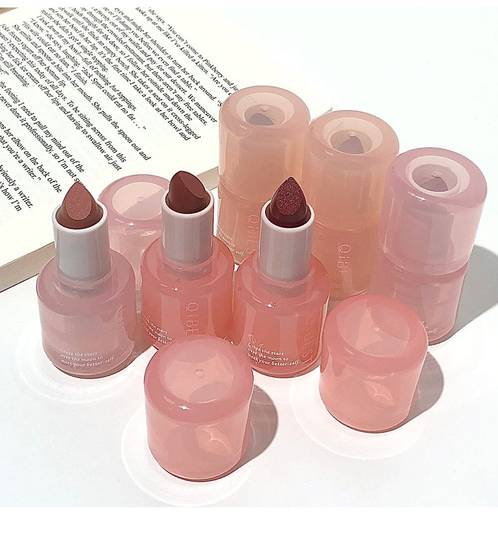 "Six colors of glass mousse lipstick, cross-border European and American personal care, waterproof, matte, frosted makeup lipstick, nude color, easy to apply. undefined