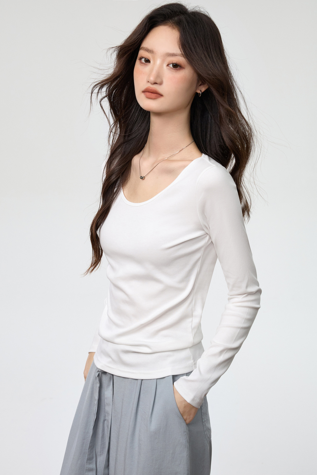 hmqViviiyNSAyin+WuaUt9Ly9Vn2po3VWULZ