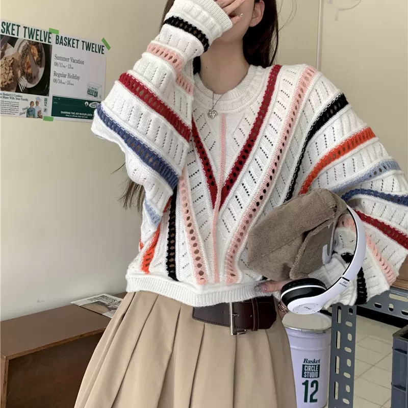 秋冬新款韩系条纹小清新镂空蝙蝠袖撞色针织衫毛衣女宽松短款上衣