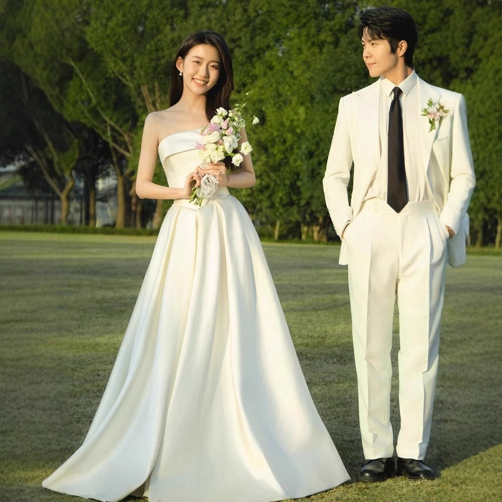 French-Style Strapless Light Wedding Dress 2026 New Model Bride Simple White Satin Floor-Length Going-Out Dress High-End Reception Gown