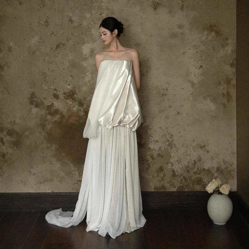 French-Style Strapless Light Wedding Dress, Bridal Fashion Retro Niche Satin Morning Robe, Elegant Engagement Gown