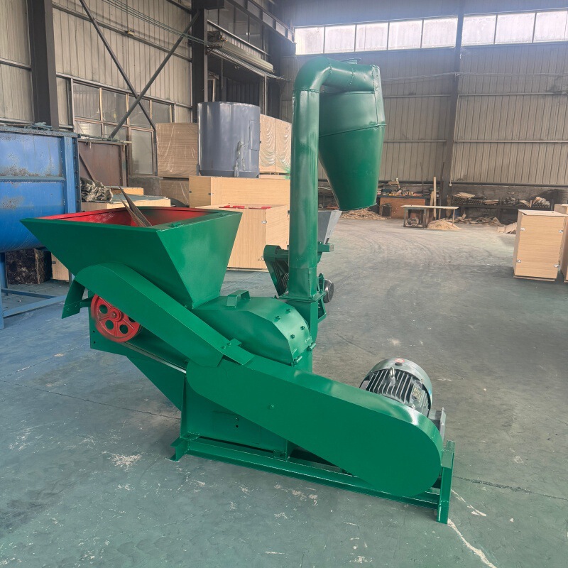 Corn Cob and Hay Chaffing Machine, Bamboo Grass and Alfalfa Grass Feed Grinder, Tractor-Driven Straw Powder Chaffing Machine