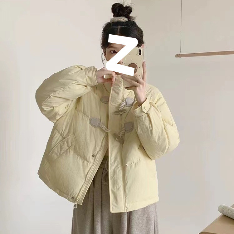 反季牛角扣小个子羽绒服女款白鸭绒小清新立领面包服冬季新款