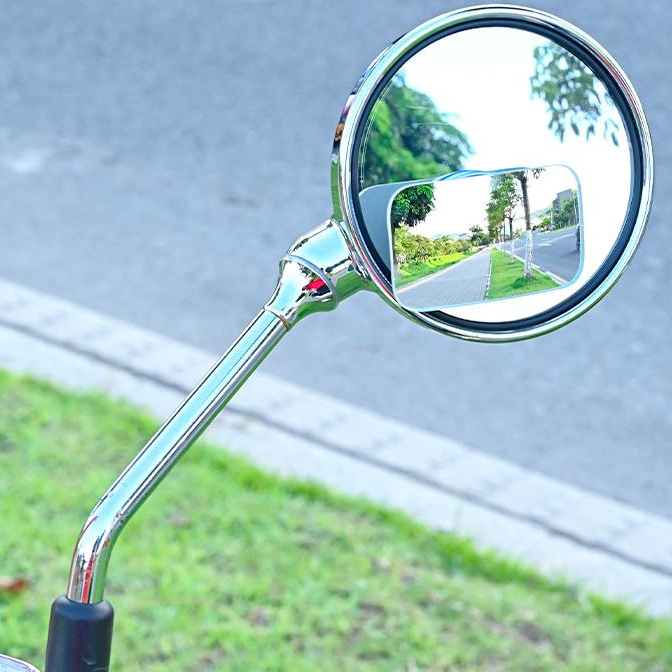 Car rearview mirror modification wide-angle high-definition blind spot mirror for scooters and electric vehicles, suction cup-style small round mirror, durable