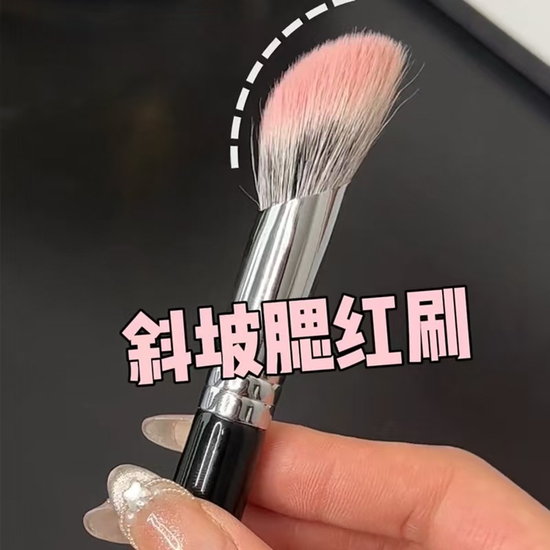 大型点描ブラシ、チークブラシ、二層ブラシ、輪郭ブラシ、メイクブラシ、外国貿易、越境卸売、ドロップシッピング|undefined