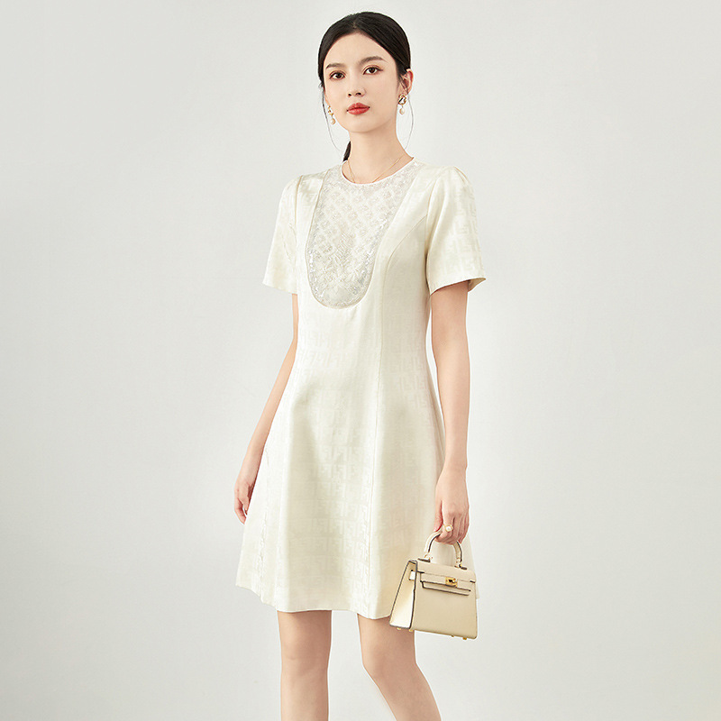 Đầm suông nữ midi tay ngắn họa tiết hoa nhí — 2415613 - Hạnh chi tiết 7