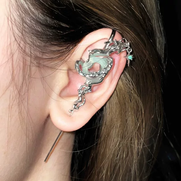 Cross-Border Sweet and Cool Style Dragon Ear Hooks, Creative Piercing Ear Needles, Three-Dimensional Hollow Earrings, New Chinese Style Earrings, Personalized Earrings