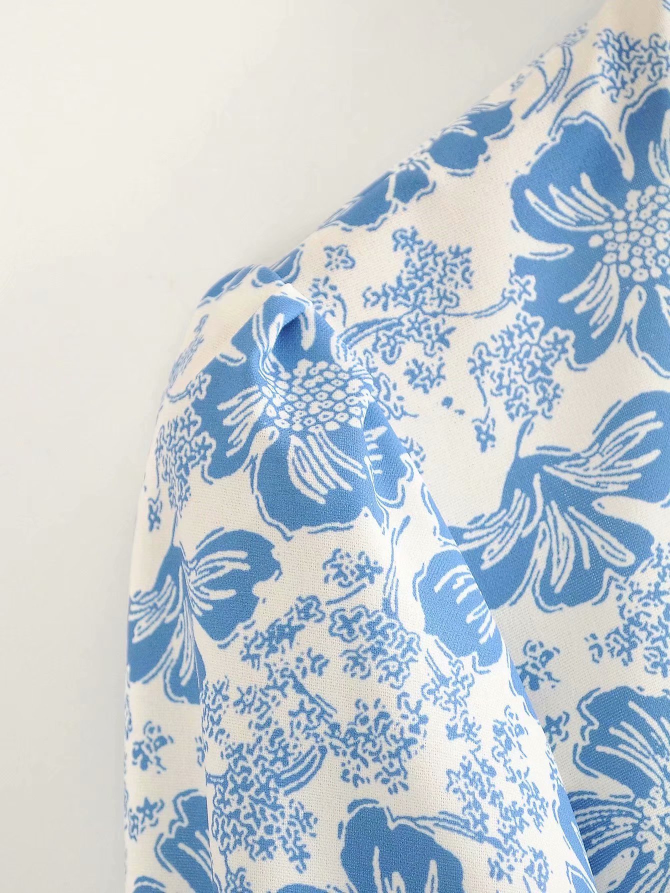 blue and white porcelain short-sleeved waist lace-up slim dress  NSAM55363