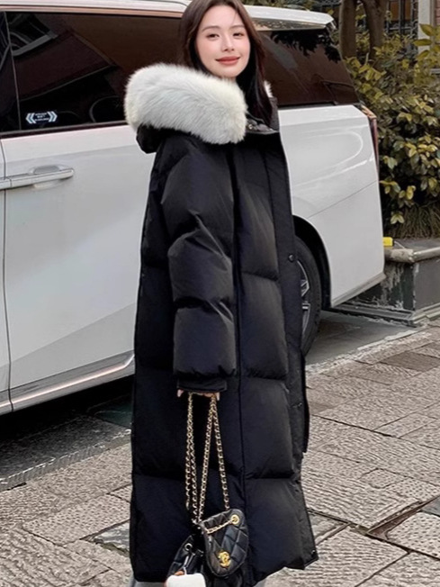 超見栄えの良いグースダウンダウンジャケット女性用25冬新スタイルフォックスファー襟ミルクスリム膝上厚く暖かいジャケット