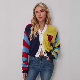 欧美女装2025新款时尚休闲彩色字母毛衣条纹撞色纽扣短款长袖外套