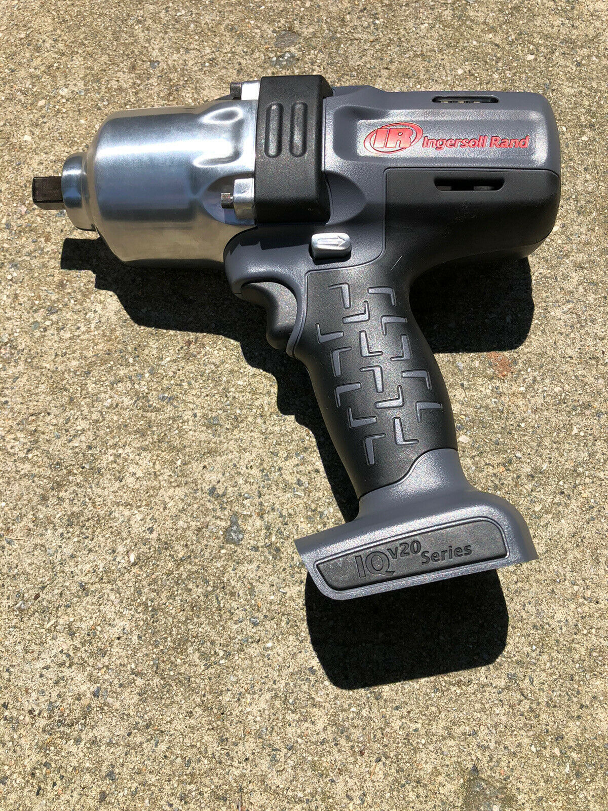 美国IR英格索兰W7150EU-P1/2锂电扳手 1/2充电式电动扳手