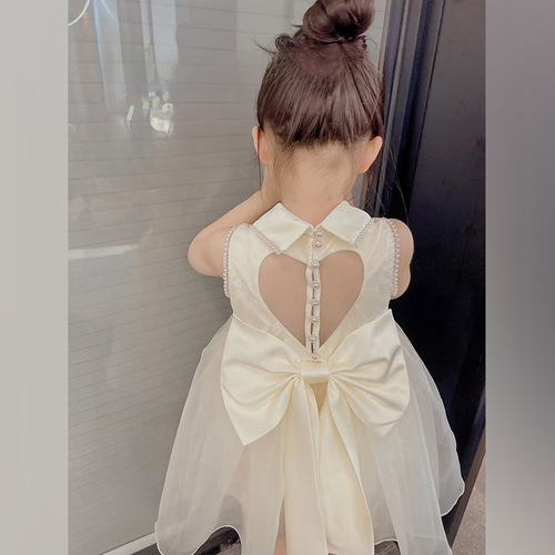 Korean-style trendy 2024 summer girl dress with butterfly bow and heart princess design, lace dress