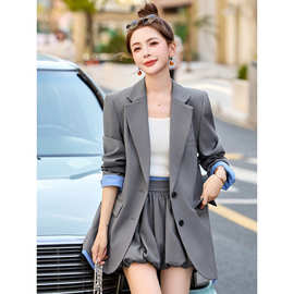 1春季新款2025高级感气质女拼色袖口西装外套短裤两件套 ME5539
