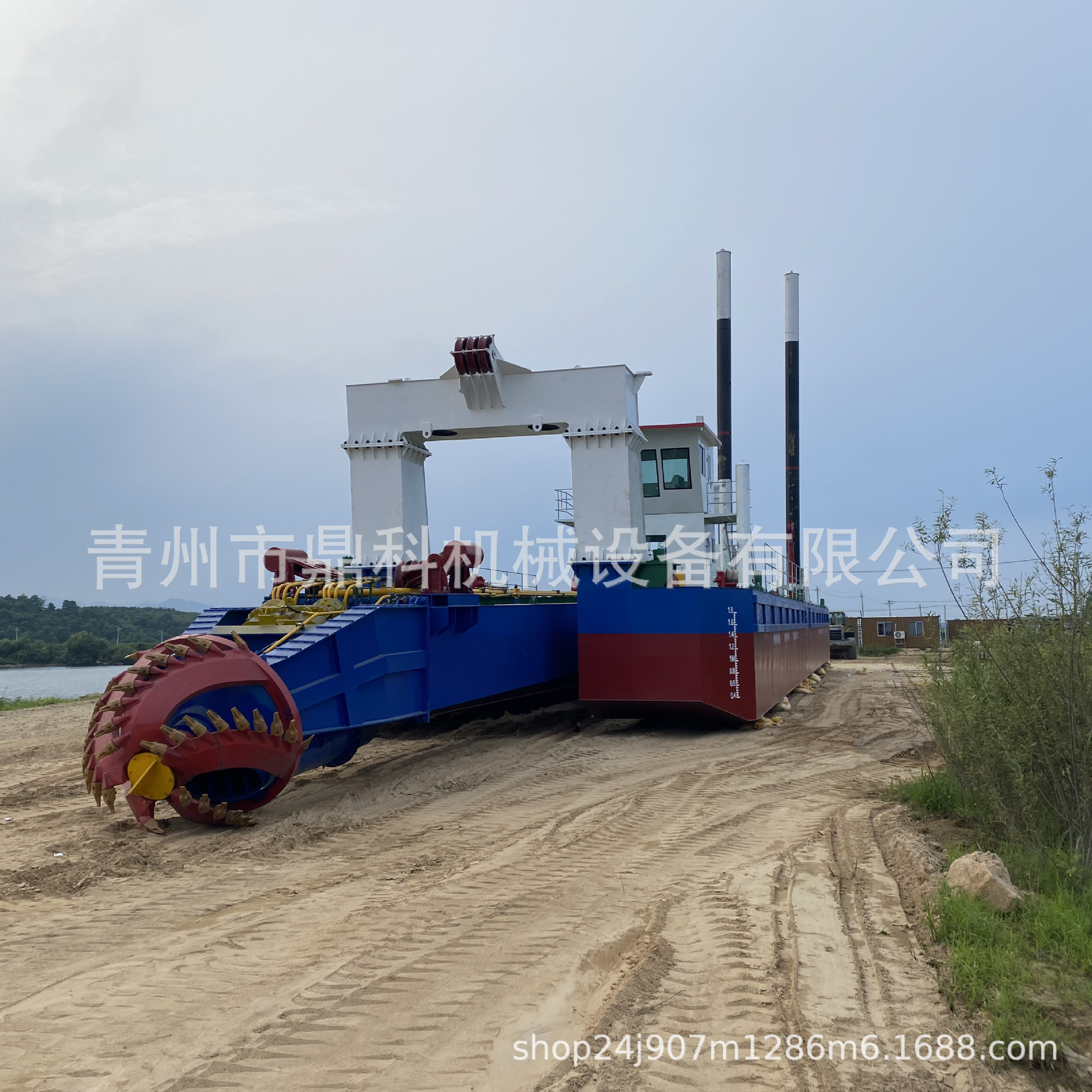 挖泥船价格 大型挖泥沙船 大绞吸清淤船 专业生产挖泥船设备厂家