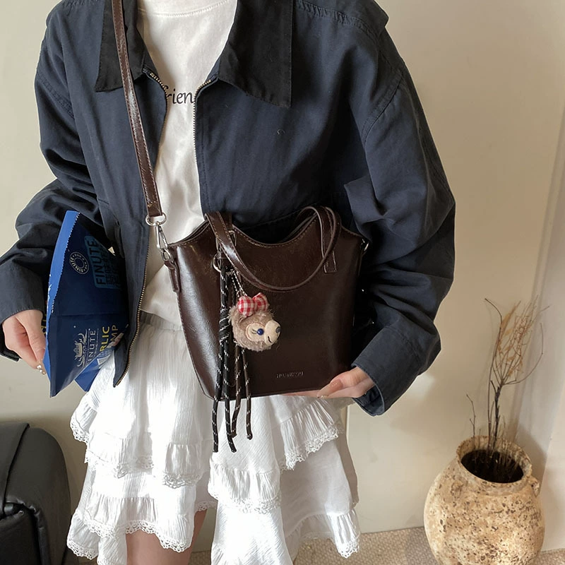 Capacious elite one-shoulder bag, underarm bag