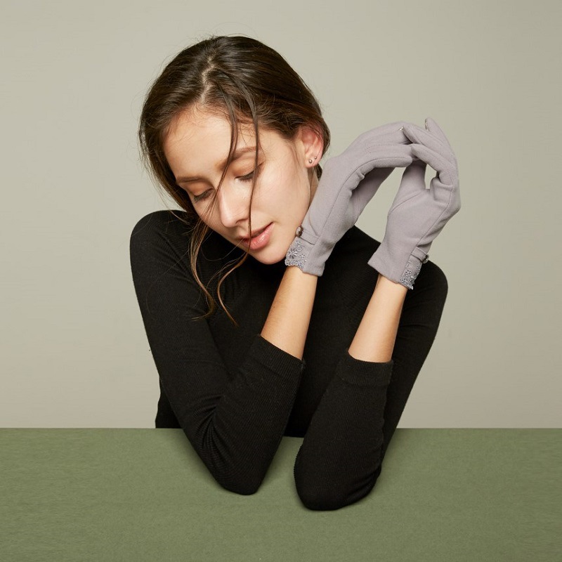 厂家直销薄手套女春秋季甜美蕾丝弹力绒韩版分指触屏手套秋冬手套