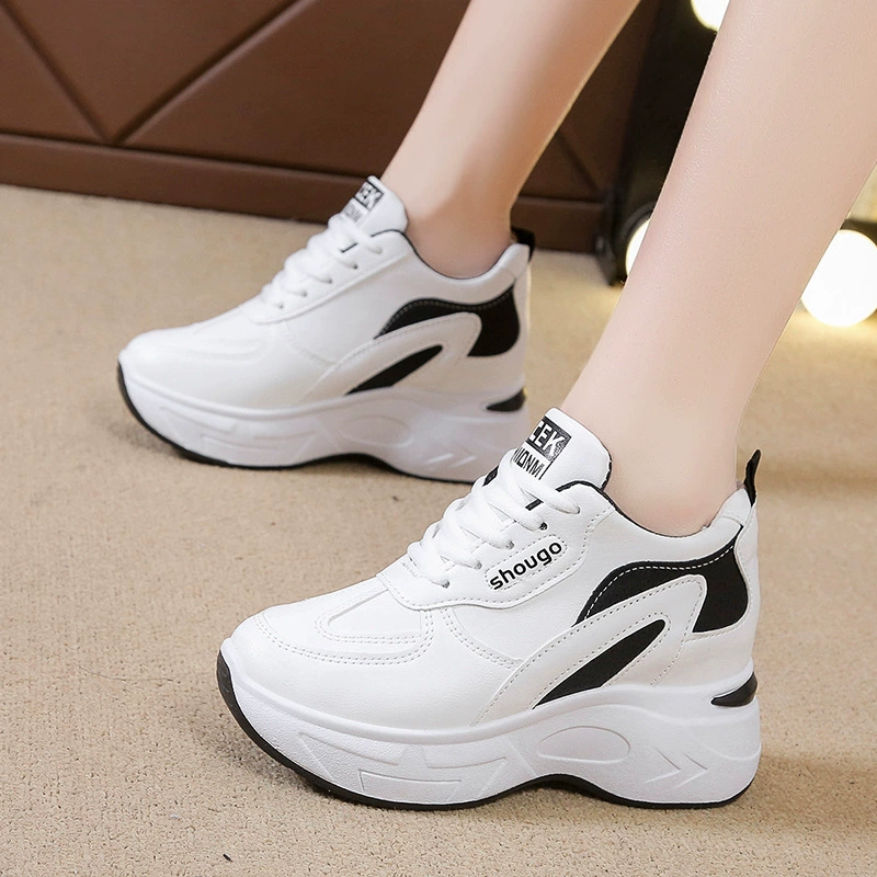 Весна и осень 2021 Новые женские кроссовки [Поднятие роста Осенний корейский стиль Повседневная обувь на толстой подошве для подъема внутренней высоты Torre Женские студенческие туфли