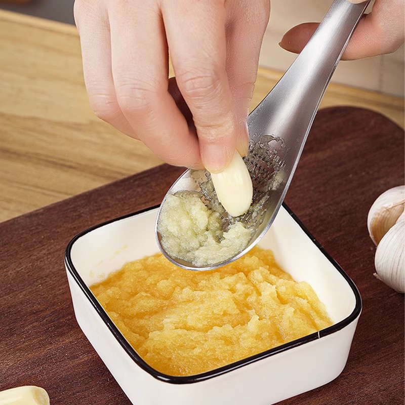 Stainless Steel Garlic Grinder Spoon, Ginger Paste Garlic Grinder, Juicer, Ginger Grater, Garlic Press, Garlic Paste Tool