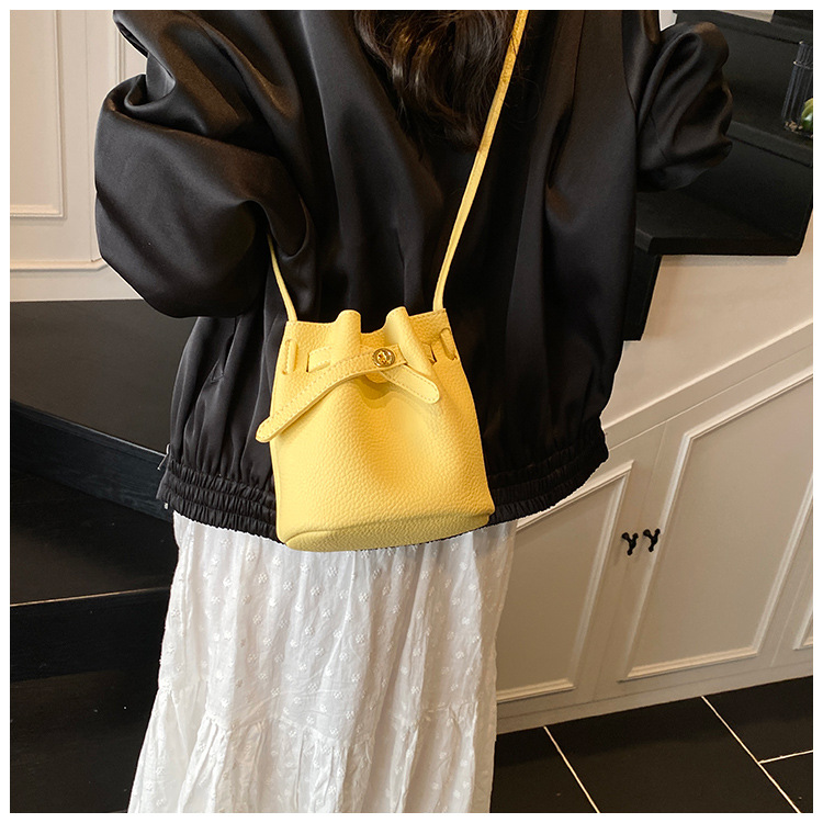 Elegant Lychee Pattern Tote Bag For Women Versatile Work Handbag_voghion.com