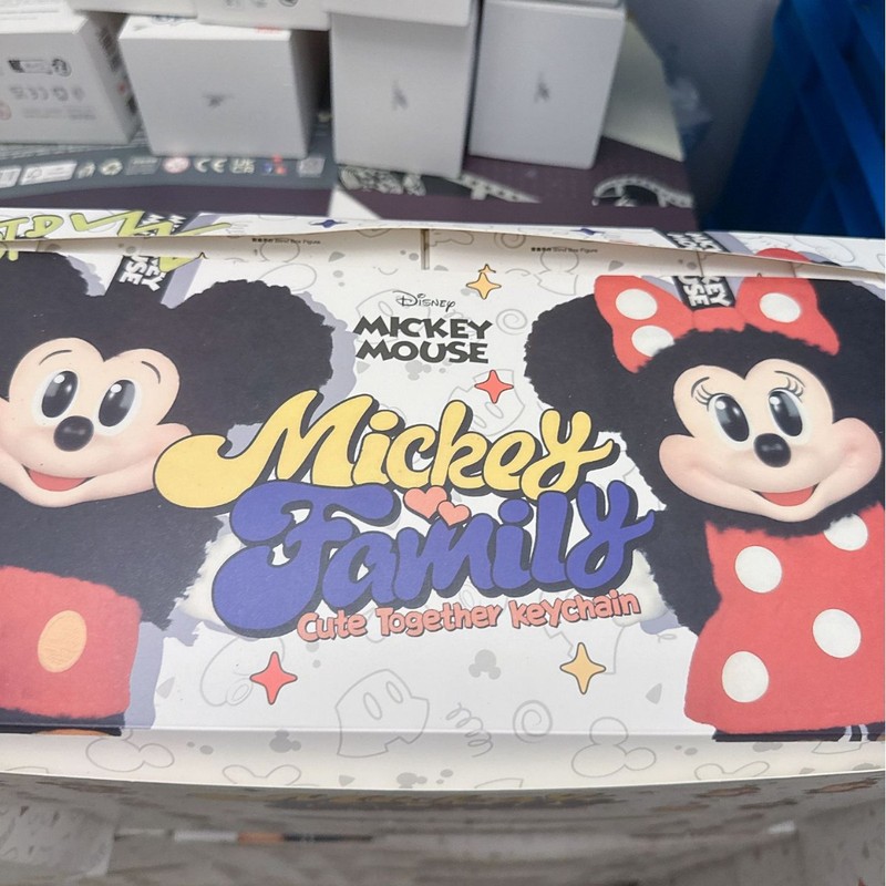 広州ミッキーとミニーの人気ミッキーファミリーかわいい一緒にペンダントシリーズフィギュアブラインドボックスフィギュアトレンディなおもちゃ|undefined