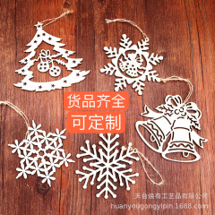 2023年クリスマス表札diyは木造工芸品のペンダントを決められます。